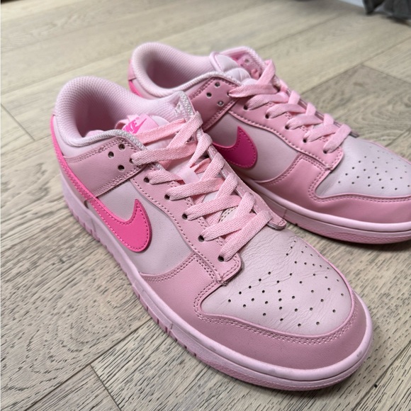 Nike Women's Dunk Low Triple Pink Sneakers - Picture 4 of 11